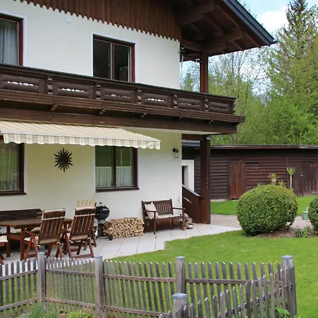 Frieda's Platzl شقة