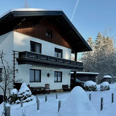 Frieda's Platzl Apartament *